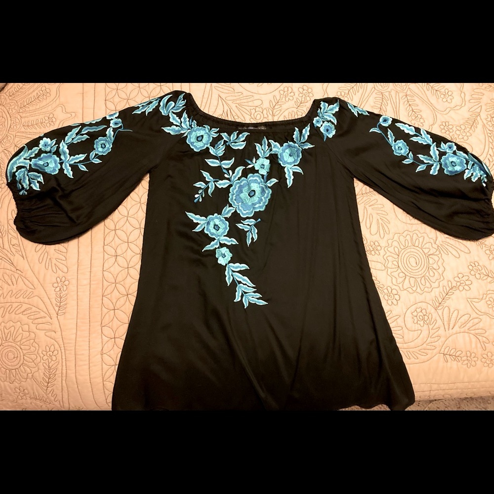 Vintage Collection cutenesses overload!  Gorgeous black tunic & teal embroidery